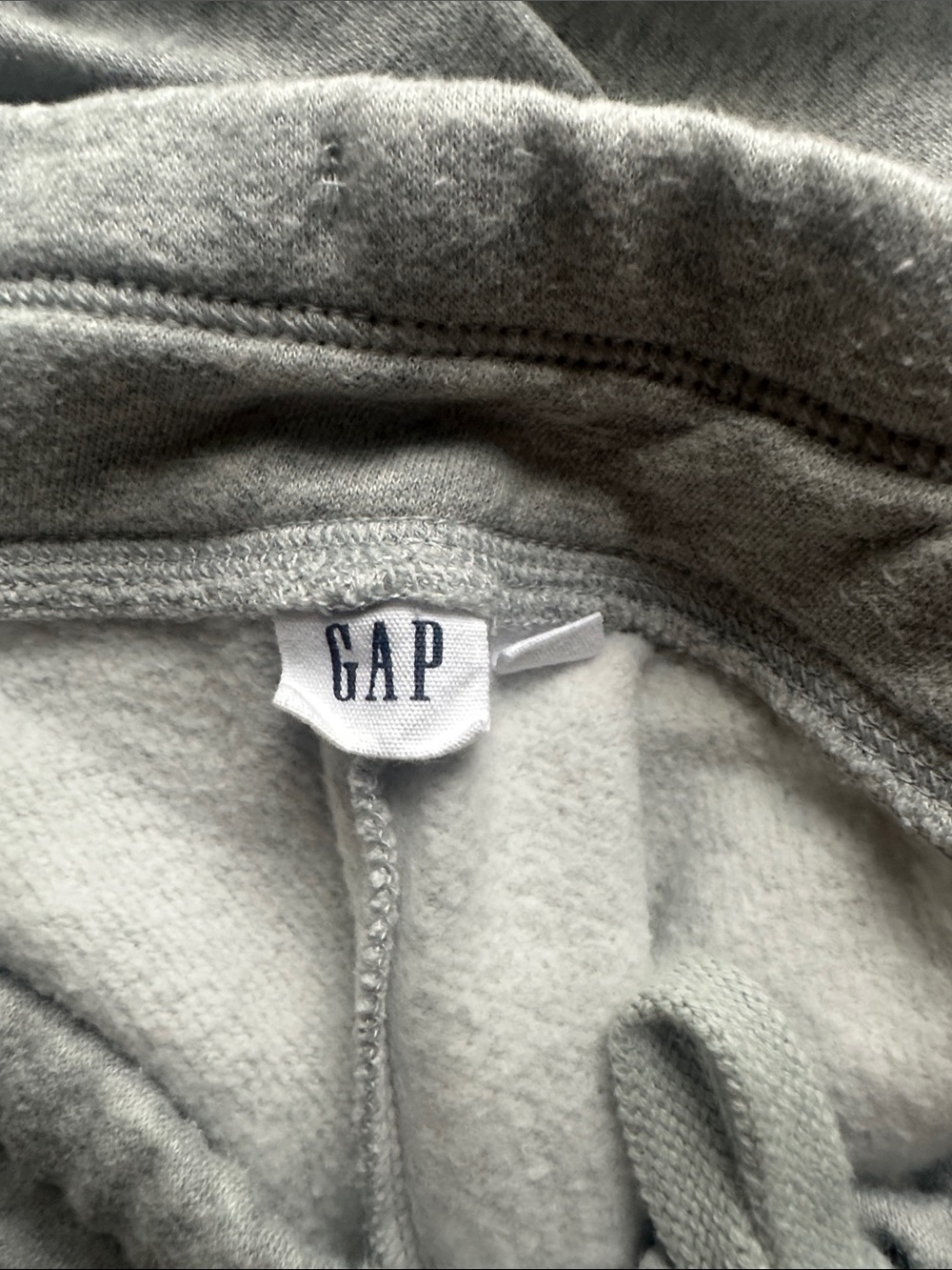 GAP Light Gray Fleece women’s Joggers size M - Picture 2 of 10